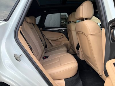 صورة مصغرة 76 لـ 2023 Porsche MACAN