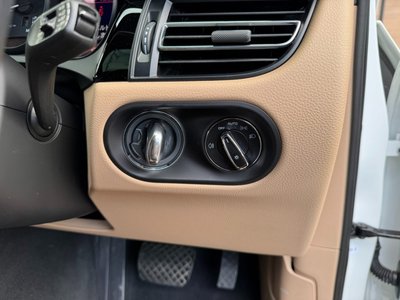 صورة مصغرة 62 لـ 2023 Porsche MACAN