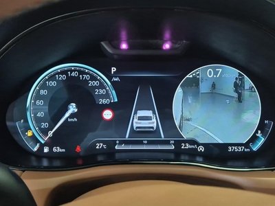 2024 Genesis GV70 photo 8