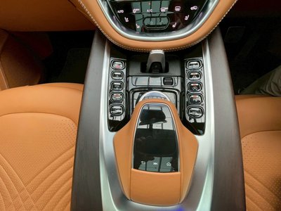 صورة مصغرة 47 لـ 2024 Aston Martin DBX