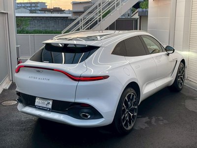 صورة مصغرة 3 لـ 2024 Aston Martin DBX