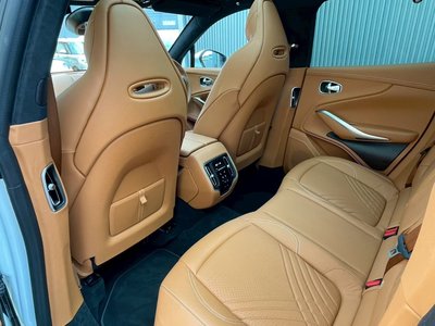 صورة مصغرة 60 لـ 2024 Aston Martin DBX