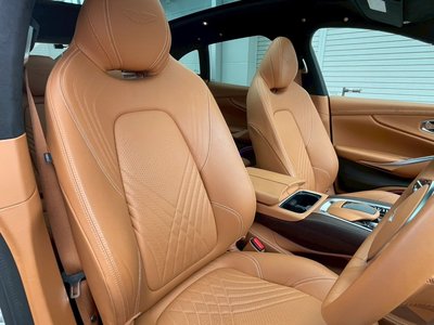 صورة مصغرة 36 لـ 2024 Aston Martin DBX