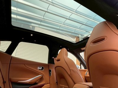 صورة مصغرة 59 لـ 2024 Aston Martin DBX