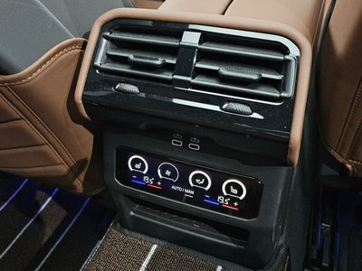 2026 BMW 5 SERIES — миниатюра 29