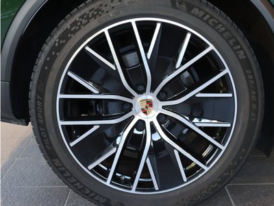 2025 Porsche MACAN 缩略图 11