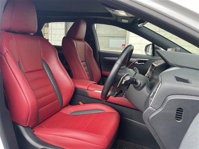 2022 Lexus RX — миниатюра 19