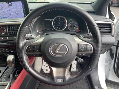 2022 Lexus RX — миниатюра 11