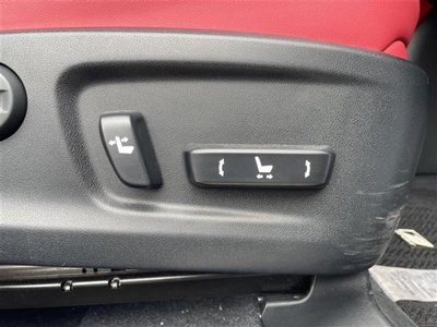 2022 Lexus RX — миниатюра 22