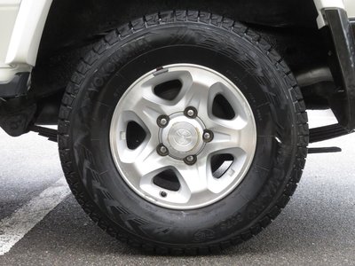 TOYOTA LAND CRUISER - 6