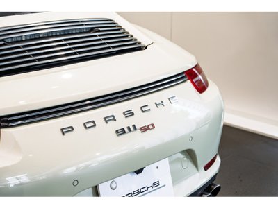 2014 Porsche 911 — миниатюра 17