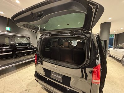 2023 Mercedes-BENZ V-CLASS — миниатюра 11
