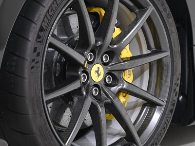 FERRARI 488 - 10