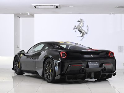 FERRARI 488 - 4