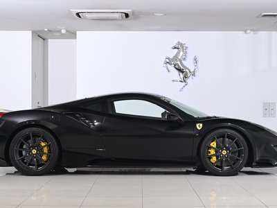 FERRARI 488 - 7