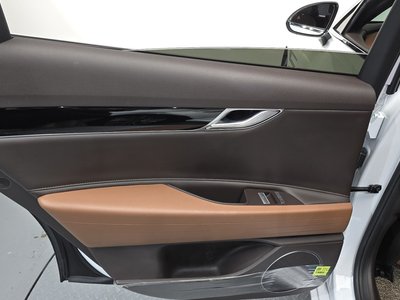 2022 Genesis G80 (RG3) thumbnail 15
