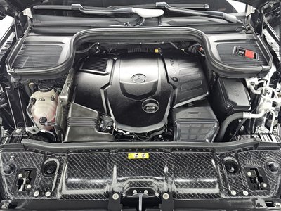 MERCEDES-BENZ GLS - 7