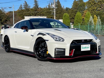 NISSAN GT-R - 5