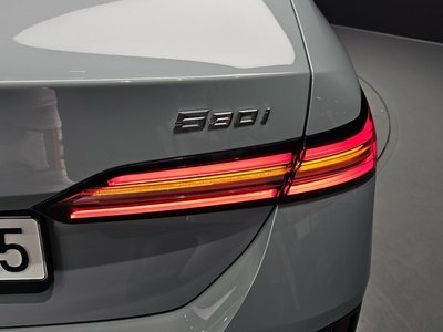 BMW 5 SERIES - 10