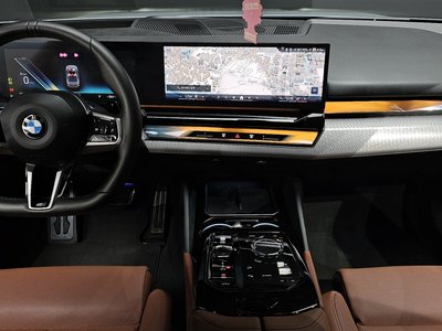 BMW 5 SERIES - 5