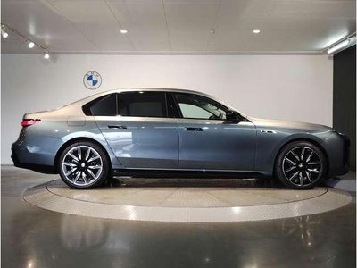2025 BMW I7 照片 4