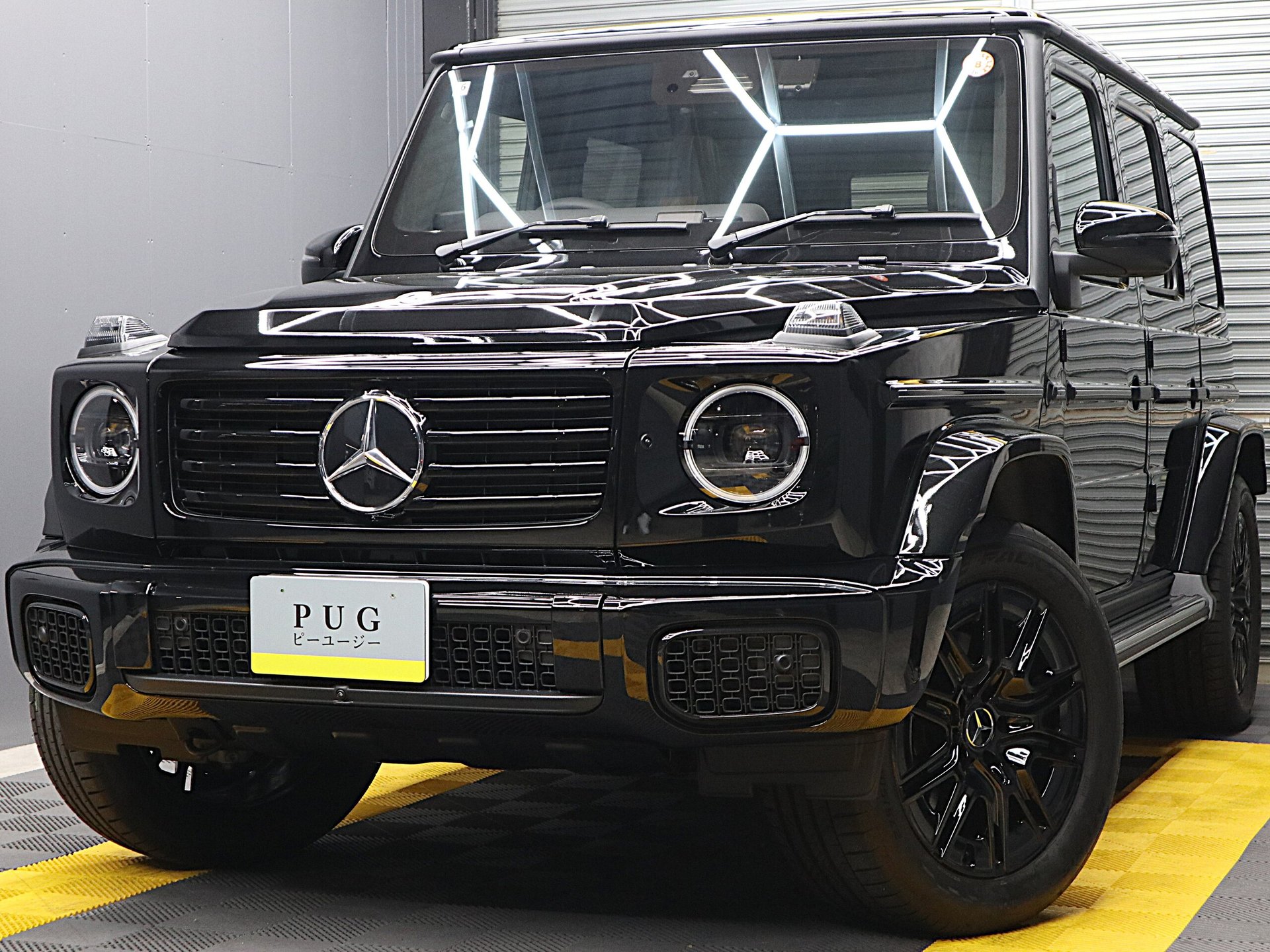 MERCEDES-BENZ G-CLASS - View 1