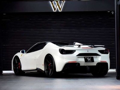 FERRARI 488 SPIDER - 10