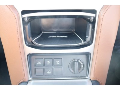 2021 Toyota LAND CRUISER PRADO thumbnail 28