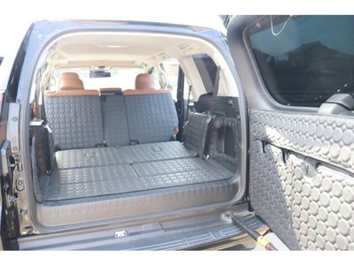 2021 Toyota LAND CRUISER PRADO thumbnail 45