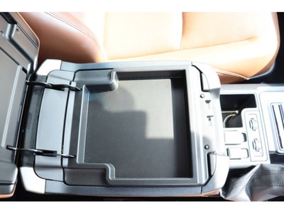 2021 Toyota LAND CRUISER PRADO thumbnail 31