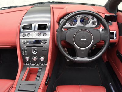 2009 Aston Martin V8 VANTAGE ROADSTER — фото 11