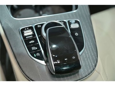 صورة مصغرة 34 لـ 2019 Mercedes-BENZ OTHERS