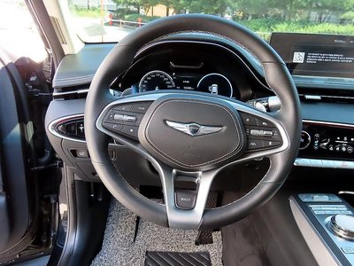 2022 Genesis ELECTRIFIED GV70 photo 8