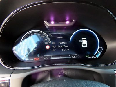 2022 Genesis ELECTRIFIED GV70 photo 9
