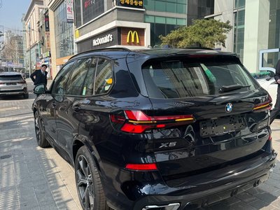 صورة 6 لـ 2026 BMW X5