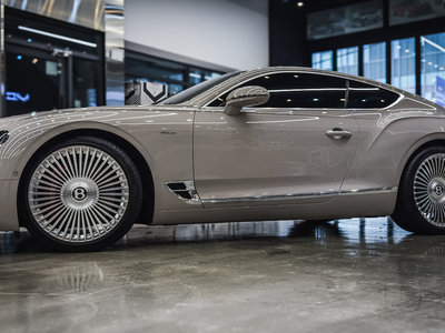 BENTLEY CONTINENTAL - 7