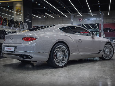 BENTLEY CONTINENTAL - 3