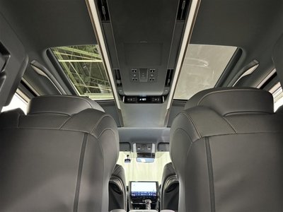 TOYOTA ALPHARD - 9