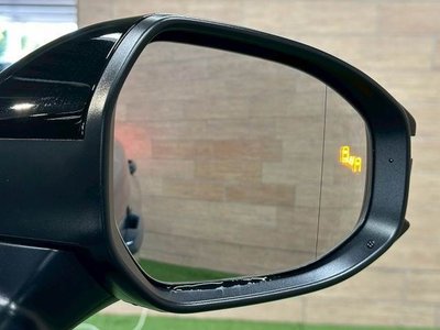 TOYOTA CROWN ESTATE - 8