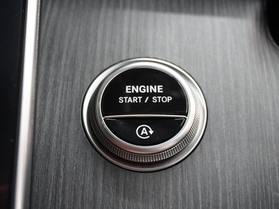 2025 Mercedes-BENZ C-CLASS — миниатюра 29