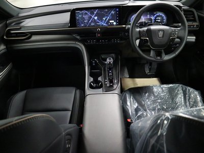 TOYOTA CROWN SPORT - 7