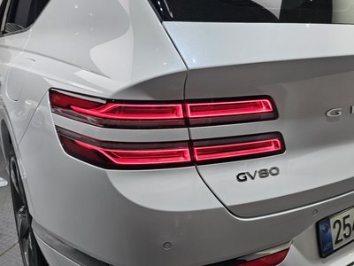 GENESIS GV80 - 10