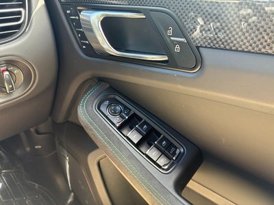 صورة مصغرة 29 لـ 2023 Porsche MACAN