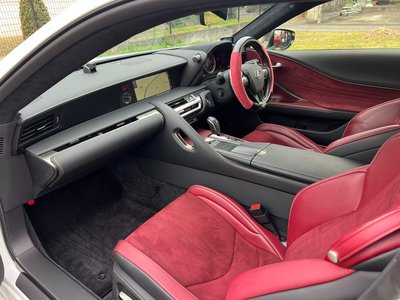 LEXUS LC - 10