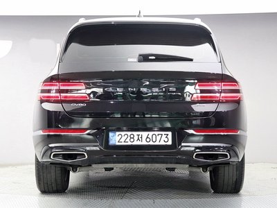 صورة 7 لـ 2023 Genesis GV80