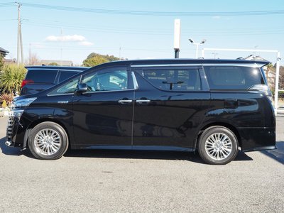 TOYOTA VELLFIRE - 8