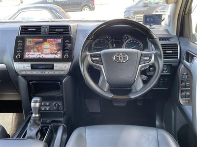 TOYOTA LAND CRUISER PRADO - 3