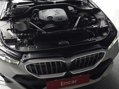 BMW 5 SERIES - 7