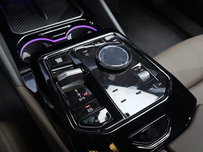 BMW 5 SERIES - 9