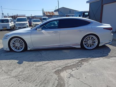 LEXUS LS - 4